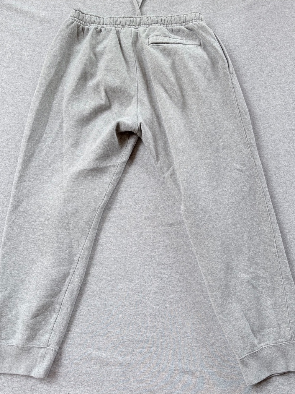 Nike Jogger Sweatpants Mens L Heather Gray Embroidered Logo Fleece Pockets - Picture 3 of 9